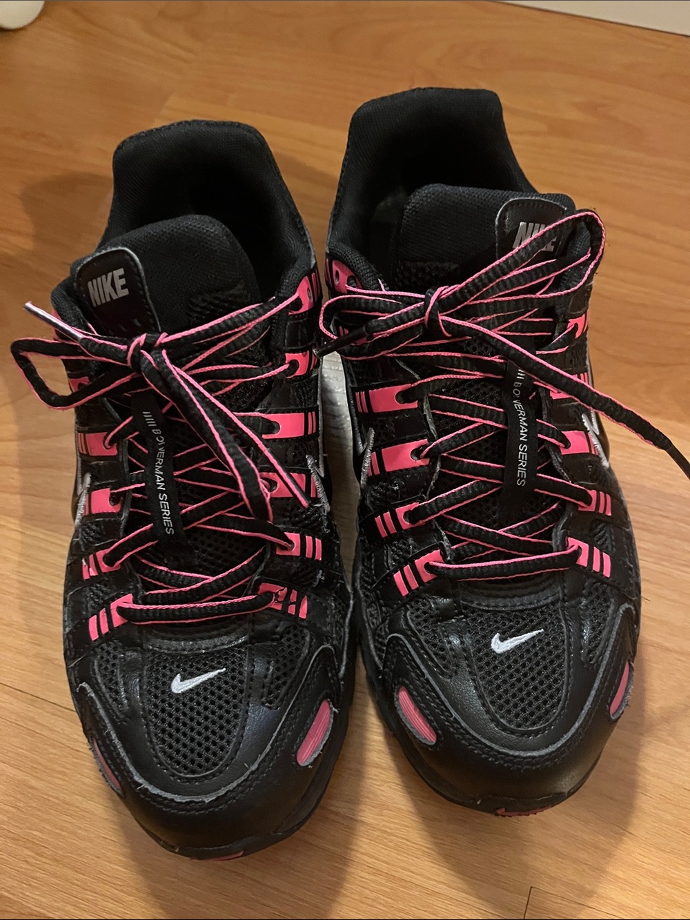 Nike Women's P6000 Black and Pink Athletic Running Sneakers
